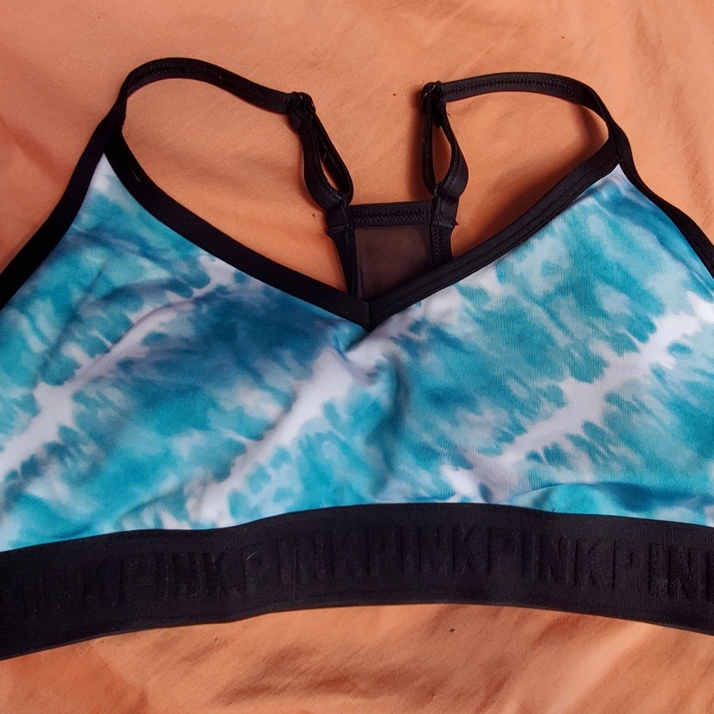 4 Victoria Secret PINK bras